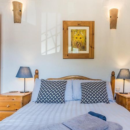 Pinos del Valle Casa Mundo - 16Th Century Traditional White Village House With Pool מראה חיצוני תמונה